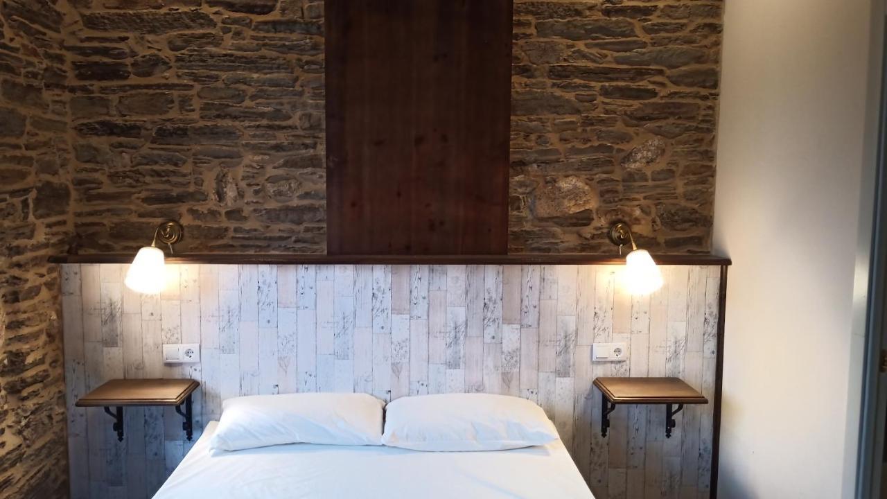 La Casona De Sarria Hostel ภายนอก รูปภาพ