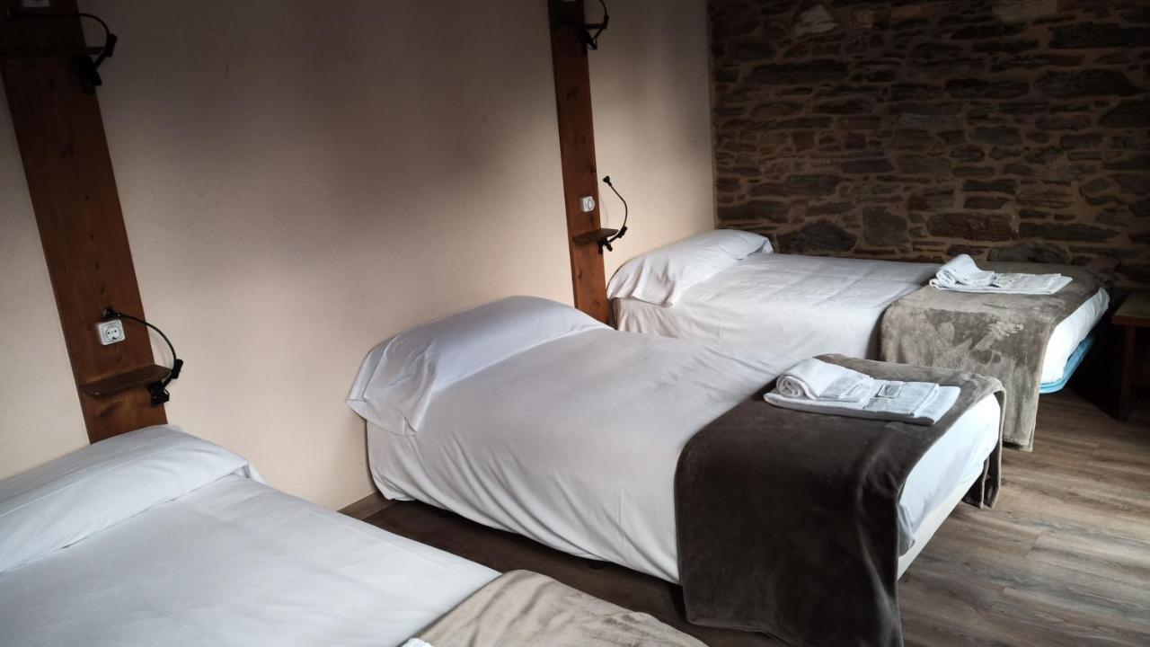 La Casona De Sarria Hostel ภายนอก รูปภาพ