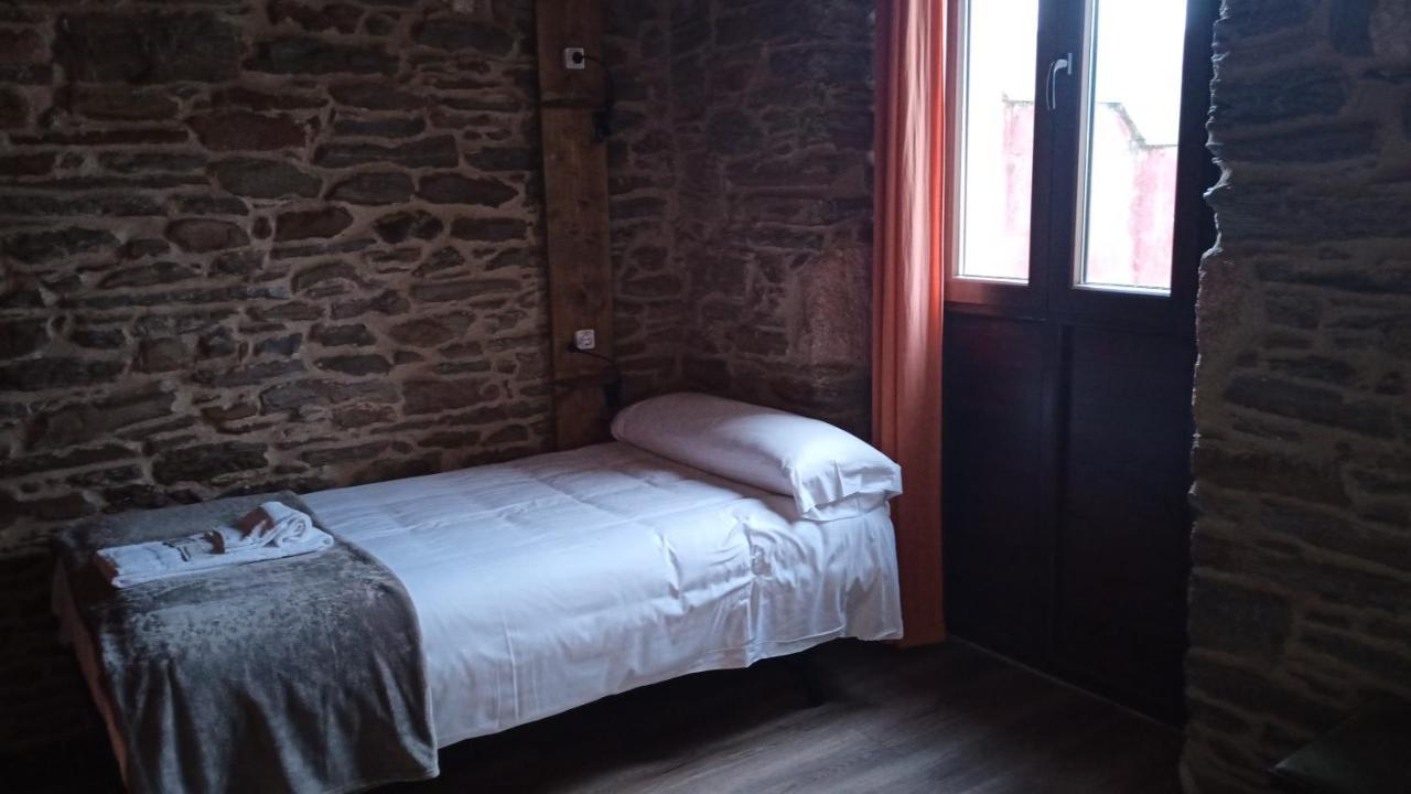 La Casona De Sarria Hostel ภายนอก รูปภาพ