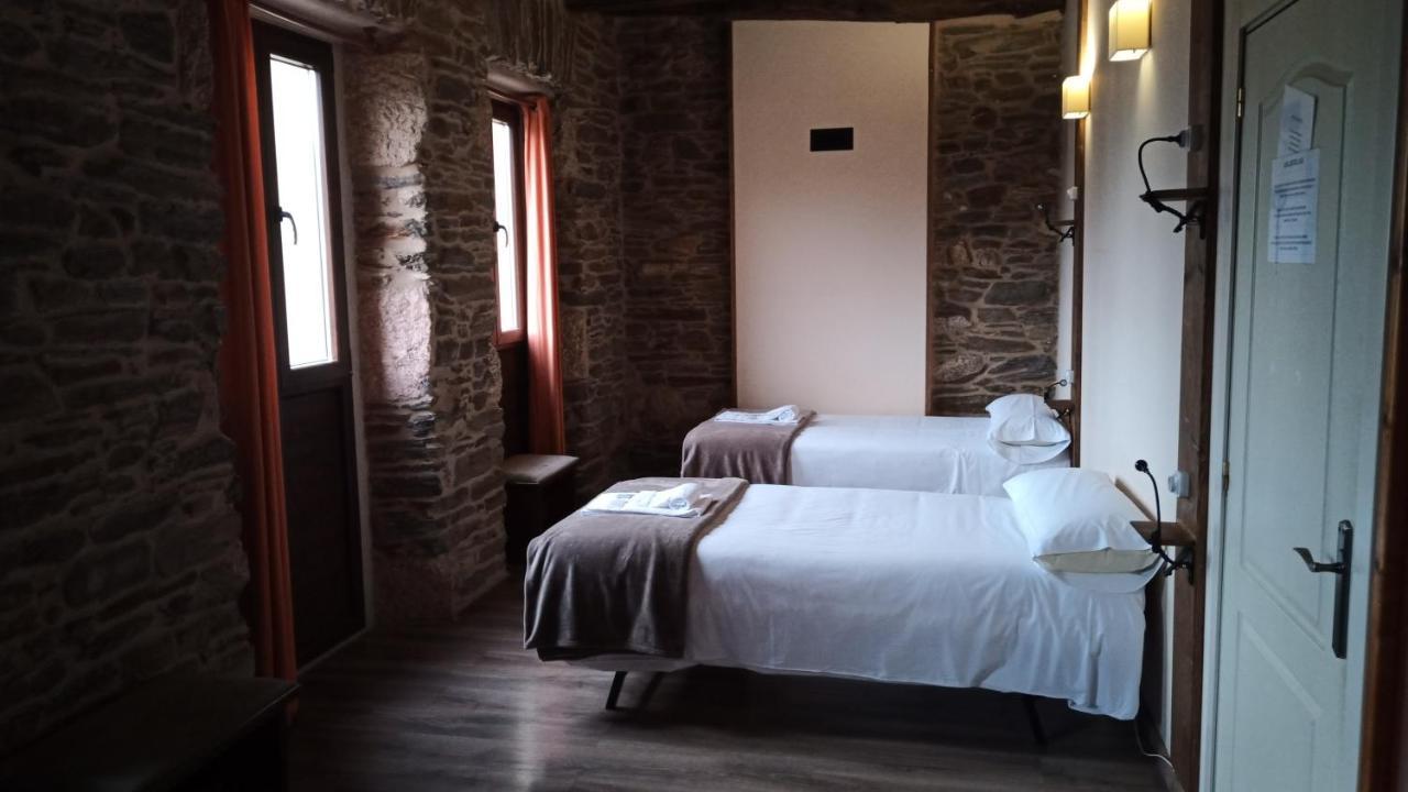 La Casona De Sarria Hostel ภายนอก รูปภาพ